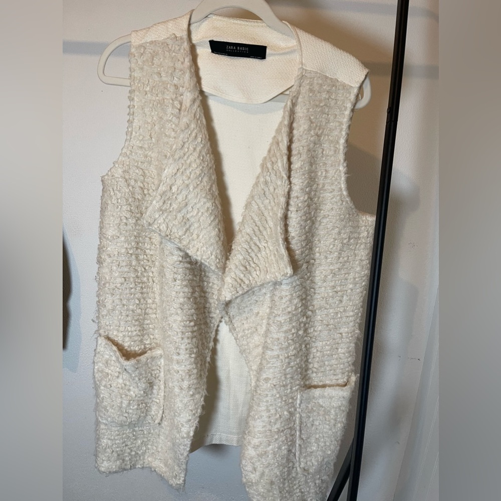 Zara Basic cream medium long vest